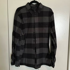 Size Large lulu plaid shirt